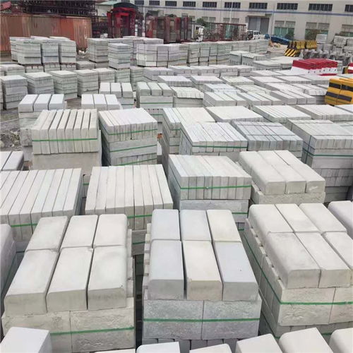 清遠水泥路側石廠直銷 華堅水泥制品專業(yè)銷售
